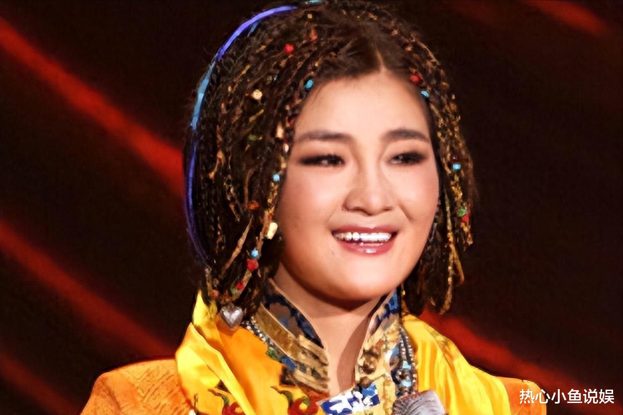 4年前，那个被刀郎告上法庭后退出歌坛的降央卓玛，现在怎么样了