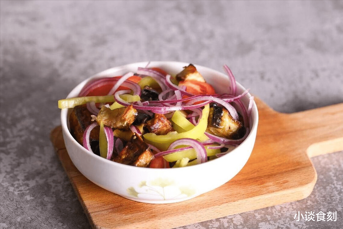 洋葱|“初十3样端上桌,龙年腰包不会空”,明日正月初十,3样指什么?