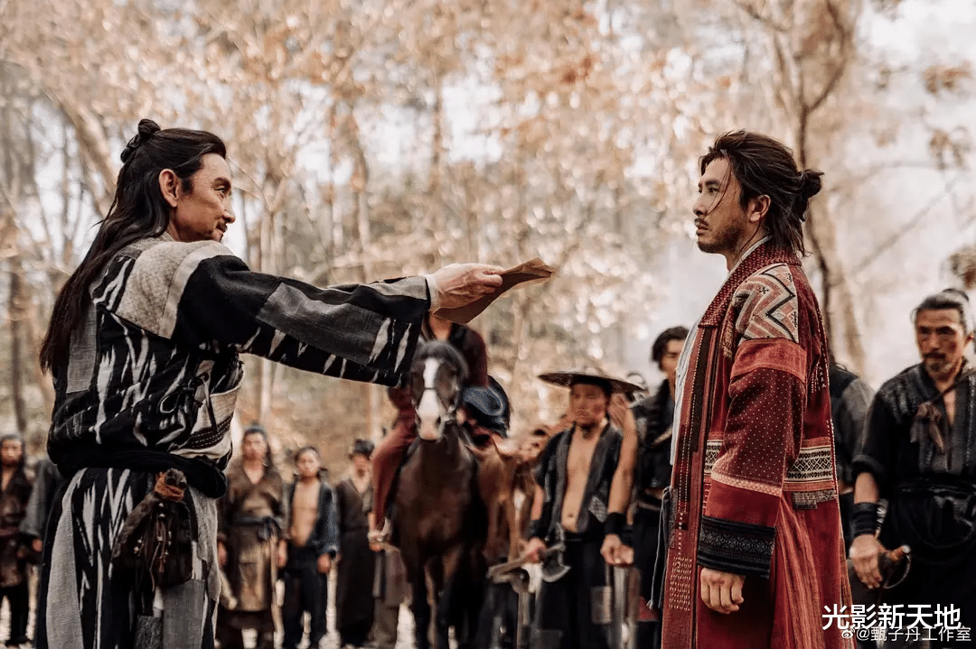 方琼|《乔峰传》口碑逆袭!甄子丹有创新有突破,动作戏值回票价