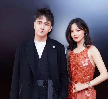 美成“内娱宋慧乔”,却爱上塌房男:姐糊涂啊!