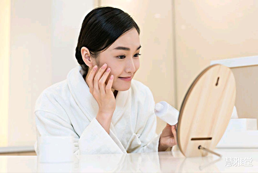 女性养颜先养气血，建议平时多吃5种红色食物，气血双补美容养颜