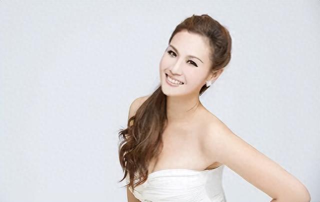 刘畊宏妻子:切除子宫、拒绝土豪、扶持老公,身无分文也不离不弃