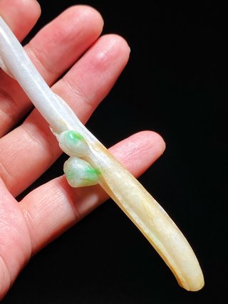 翡翠|清中期 老坑飘绿翡翠 荷叶纹 如意摆件把件