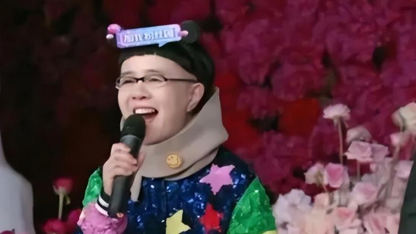 何超欣|从“童年女神”到“晚节不保”，57岁的金龟子，终将不被世界宽容