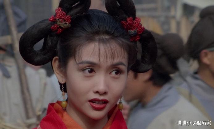 发型 挑发型就别尬吹美人了，扛得住“大光明铜钱头”发型，才是真美女