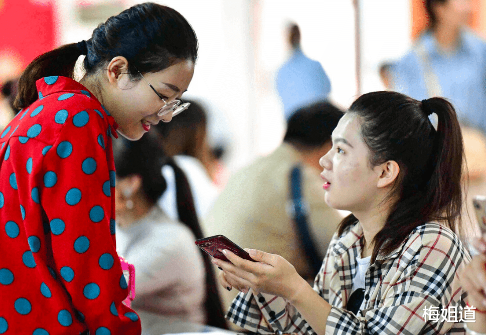 大学生|从这三方面就能清楚,社招和校招大有不同,毕业生注意选择别踩坑