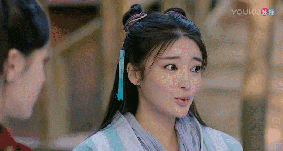 当科技脸女二遇上天然脸女主:在先天美人面前,后天雕刻不堪一击