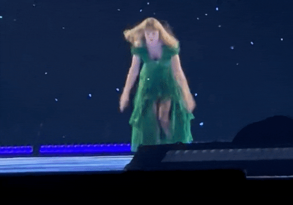 霉霉全球巡演狂揽百亿，歌迷买断机票酒店，外国总统总理写信表白