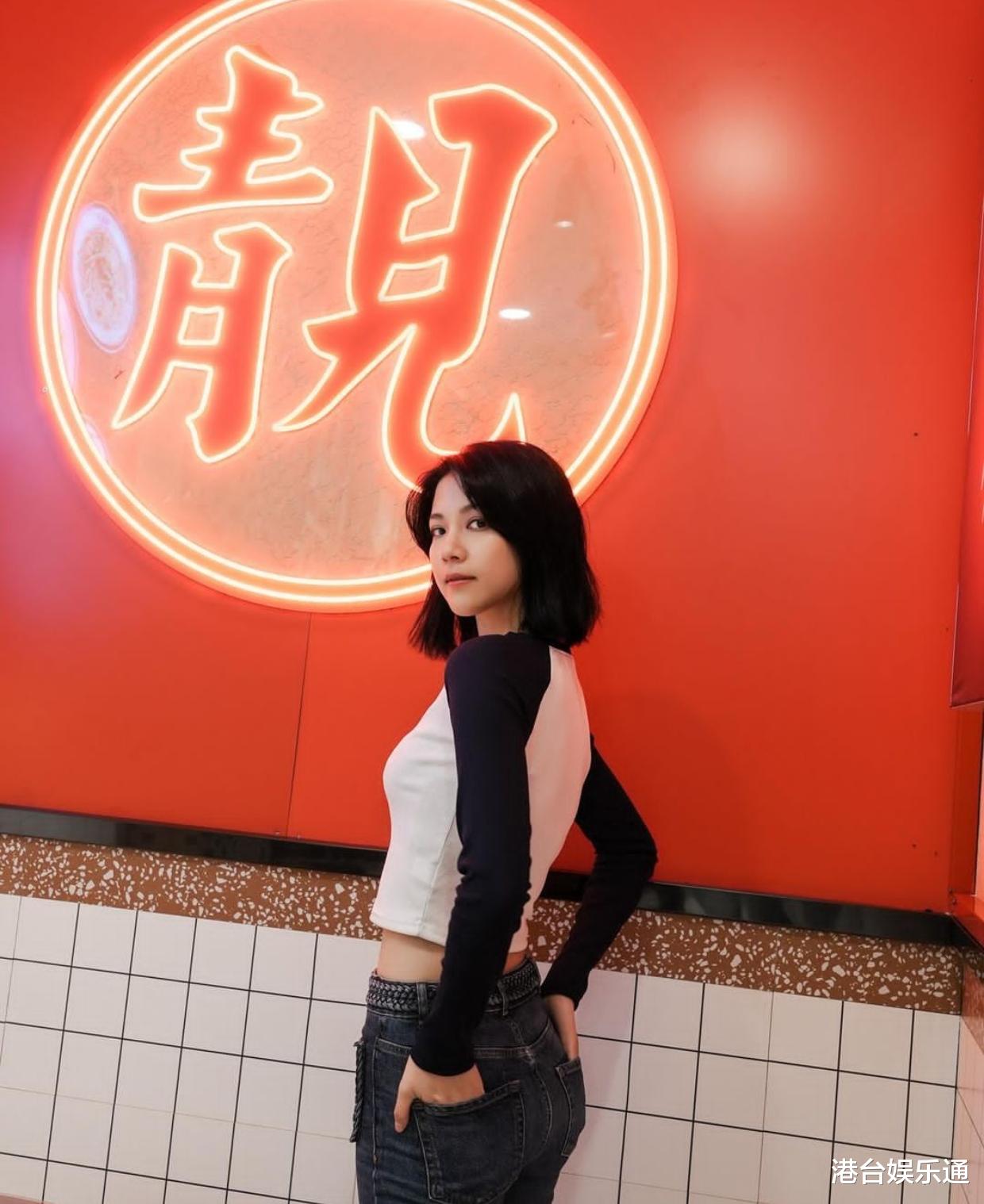 TVB力捧小花进驻横店，趁拍戏前逛当地夜市，还玩剧本杀