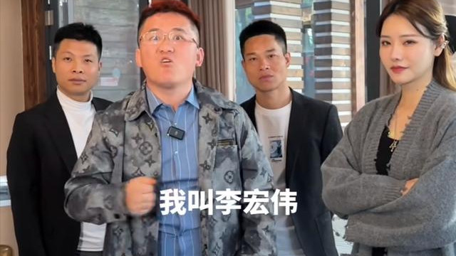 姜涛|网红姜涛模仿高启盛，半个月内发布30多个作品，内容严重同质化