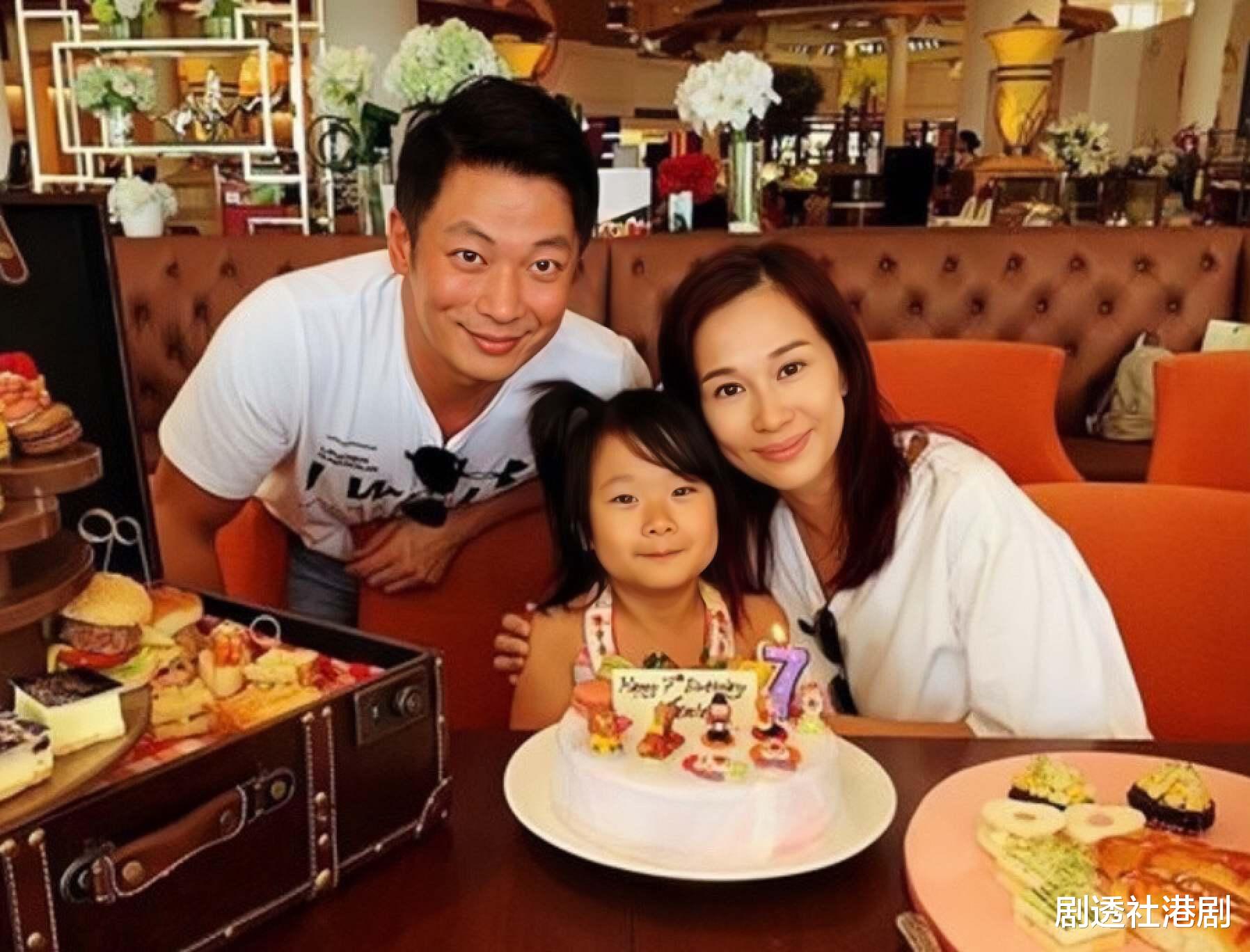 香港知名女星准备复出？近照状态冻龄，开通社交账号频繁晒美食