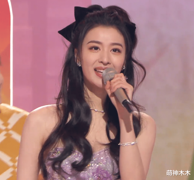 腮红 小年夜春晚众星状态：沈梦辰变脸，王一博山根粗，众女星腮红抢镜