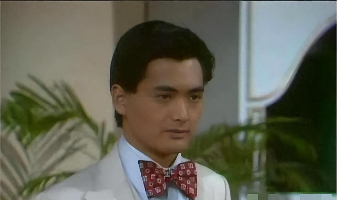 贪财好色，吃里扒外！深扒之下，周润发的狐狸尾巴终于是露出来了