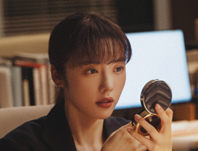 职场的辛酸和好笑,这部剧都说尽了!