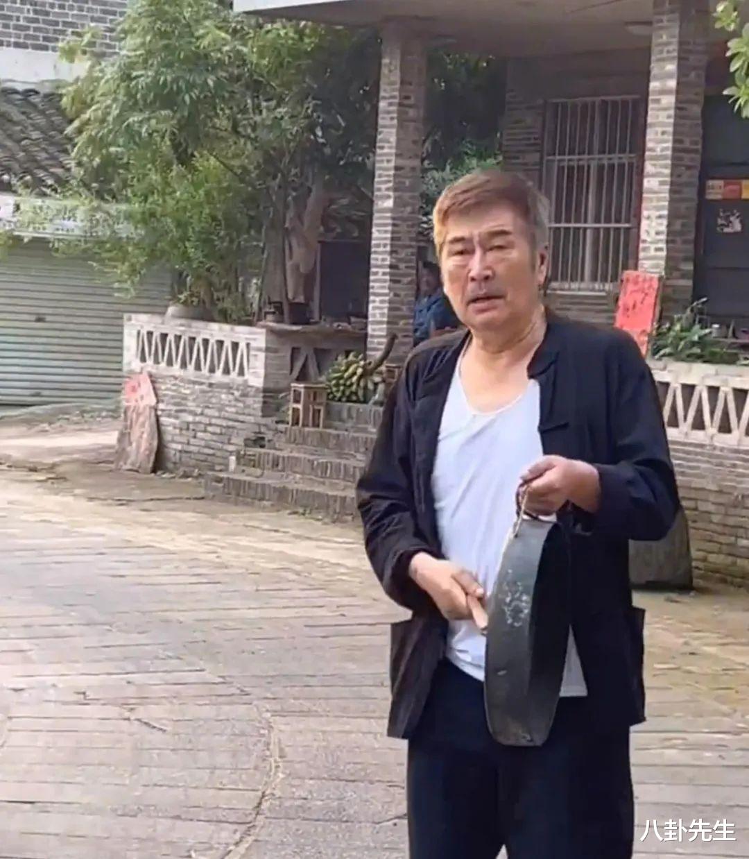 骆应钧|3位老港星在内地农村拍网大,给60线演员当配角,虽过气但片酬不低