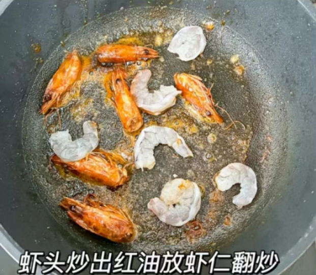 |“秋季一碗汤,不用郎中帮”,十月要多喝它,补钙质,增强免疫!