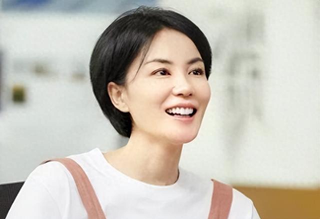 张柏芝才是高端玩家!谢霆锋10亿家产分配曝光,让王菲彻底看清人性