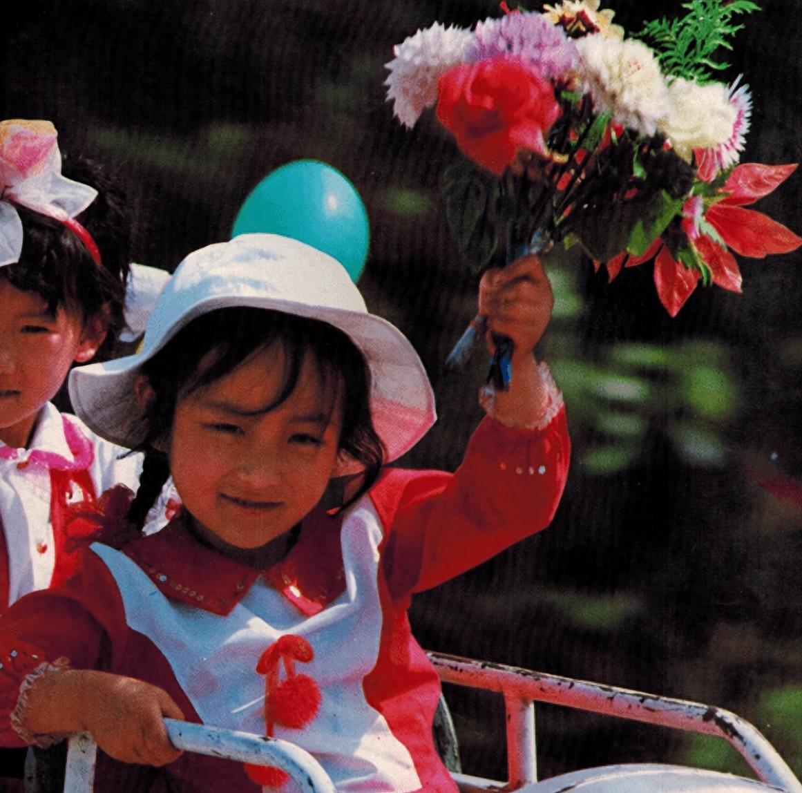 41岁结婚生子,44岁与田亮对簿公堂离婚,被骂同性恋的她现如何呢?