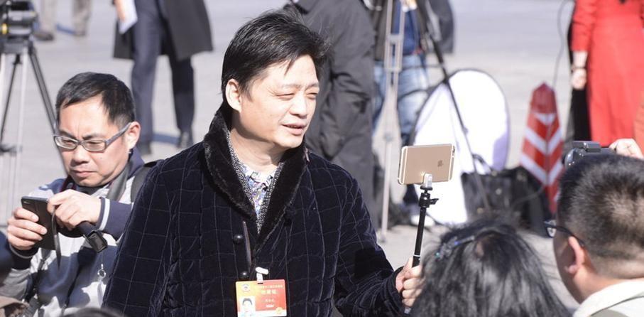 崔永元,你可闭嘴吧