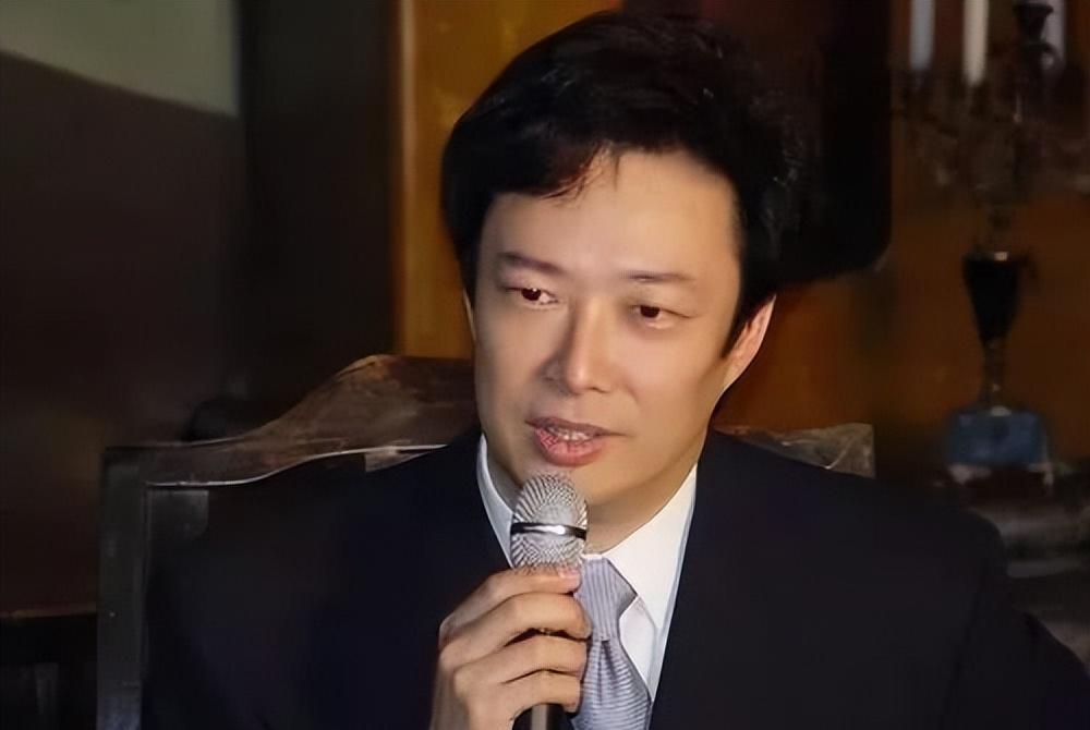 事实已证明,68岁“无妻无子”的费玉清,已经踏上了另一条人生大道