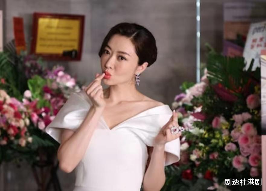 熊黛林|再强调无偏心！知名港星双胞胎女儿颜值差距大，被指就爱漂亮那个