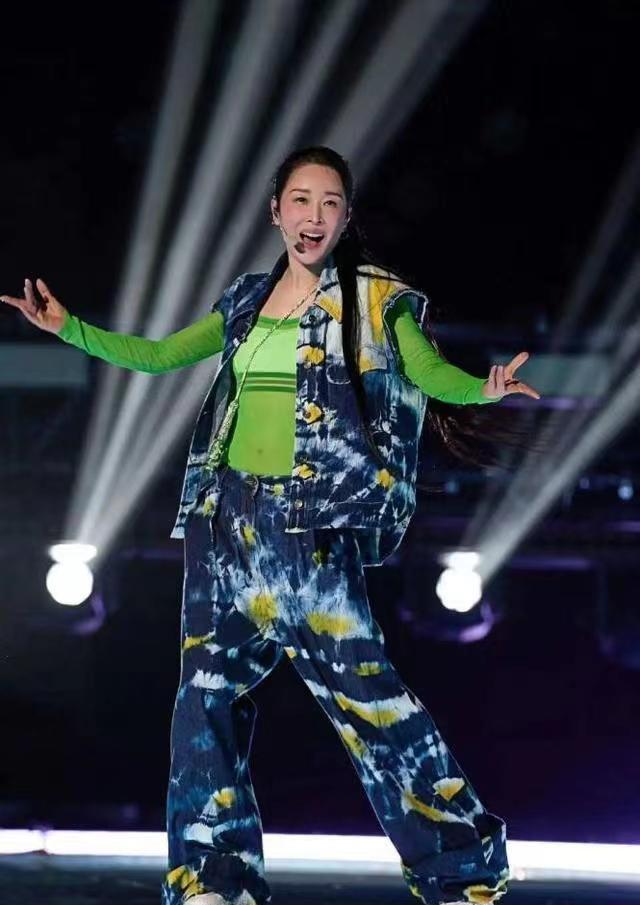 王子文|浪姐4生图暴露人间真实!“天然脸”还是“玻尿酸脸”?