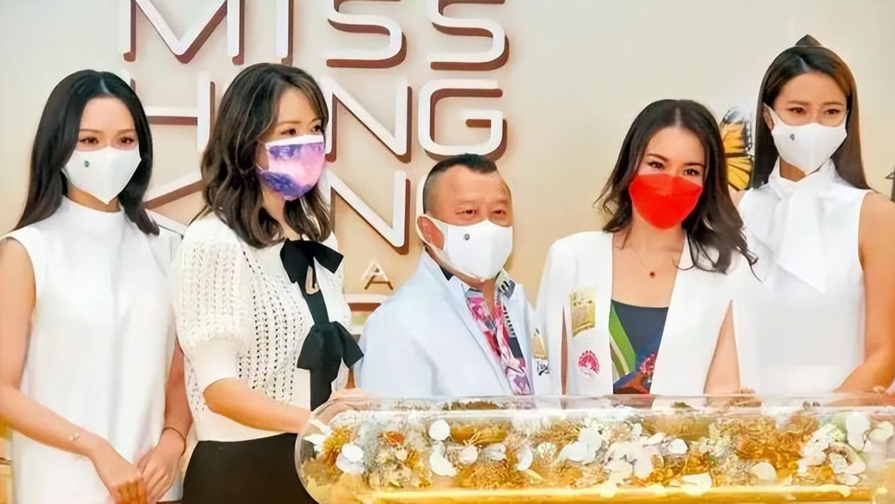 香港小姐淘汰赛改革，“拆分”身体部位逐一评分，曾志伟开怀大笑