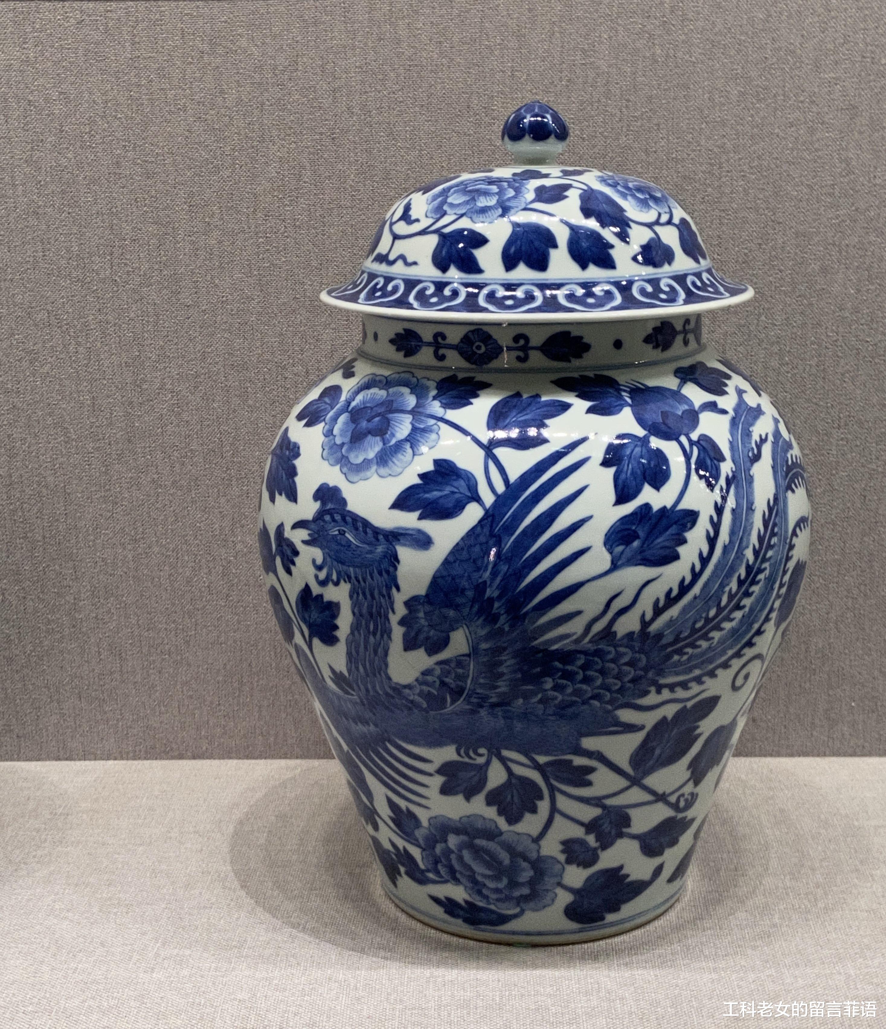 故宫陶瓷馆：明清两代青花瓷的演进