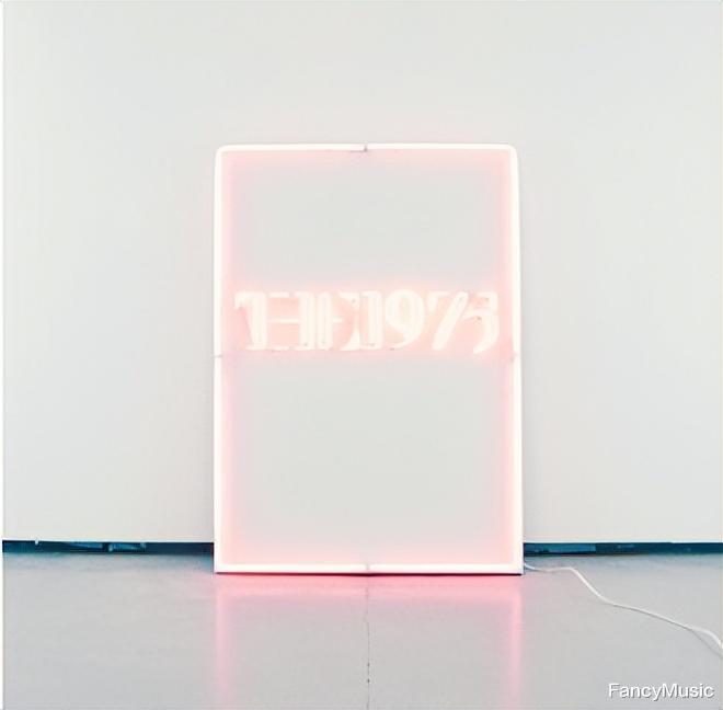 乃万|霉霉与相恋6年男友分手后再传绯闻,这次还是老相识:信息量太大