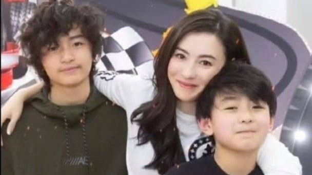 霍建华和张柏芝的故事告诉我们，这世界上就没有不透风的墙！