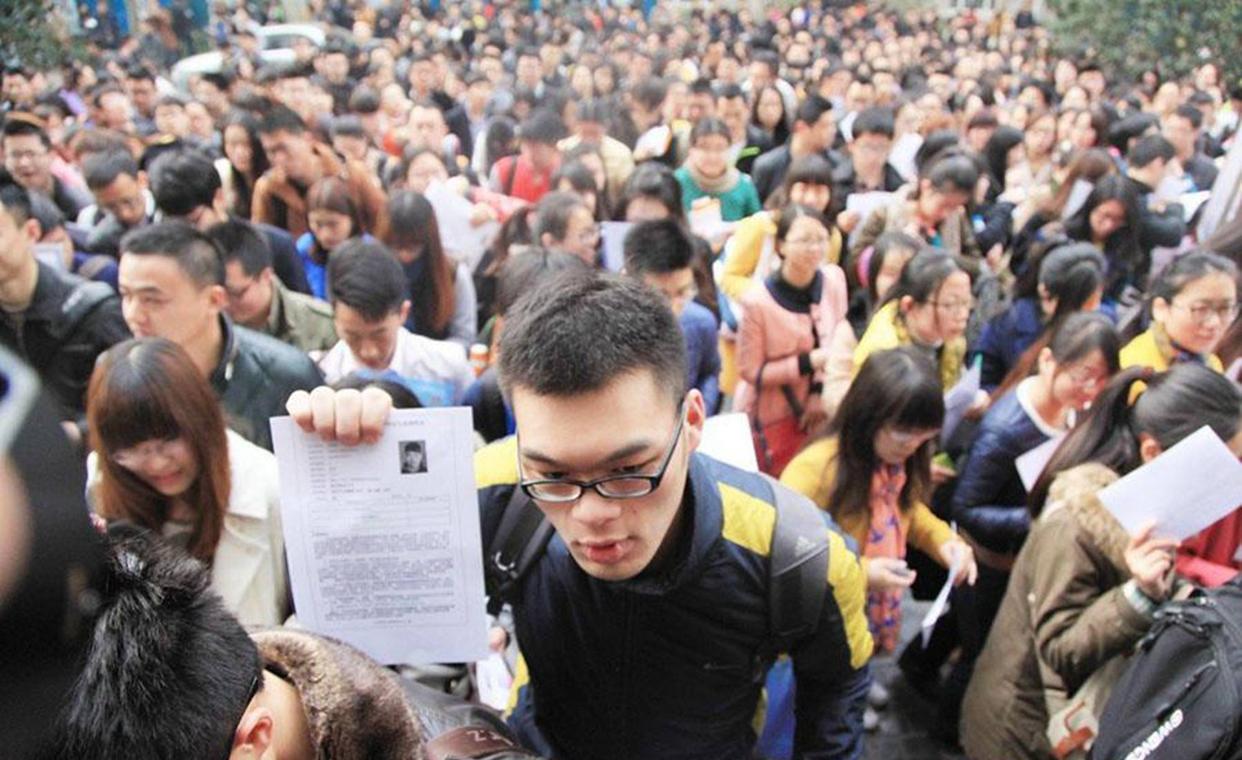 大学生|铁饭碗迎来“调整”，部分岗位或将变成合同工，混日子行不通了