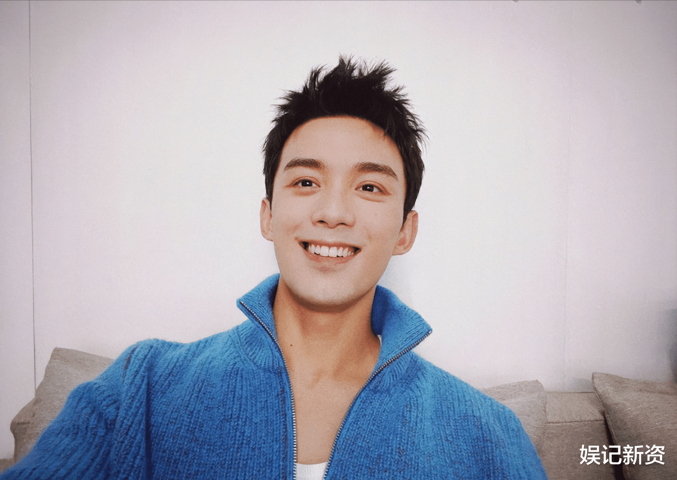 吴磊|《在暴雪时分》芬兰开机,吴磊、赵今麦现身开机仪式,状态满满!