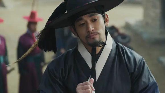 力压《权游》的6部黄暴战争剧集，每部都是成年人的福音