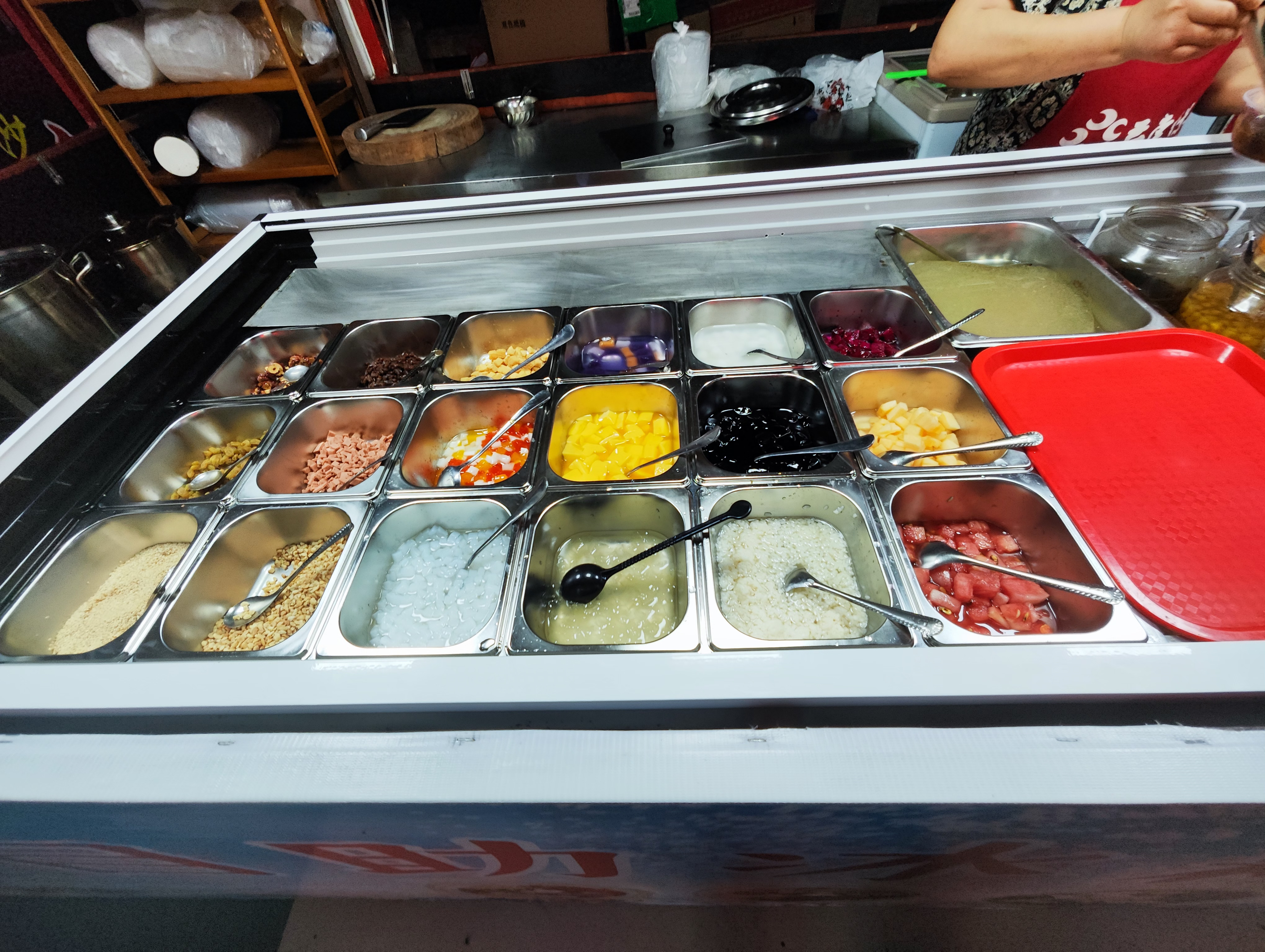 美食秀|走街串巷，一份川菜回锅肉，就打发了独自一个人的晚餐