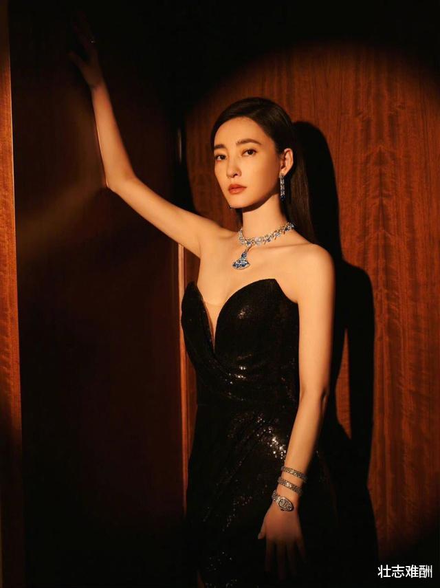 王丽坤|“人间绝色”王丽坤,终究为自己的“急功近利”付出了代价