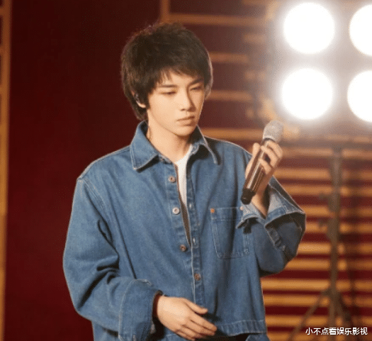 魏大勋|华晨宇仗着家里面夺得冠军,根本不是靠着实力夺冠!