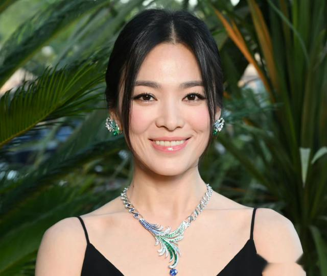 宋慧乔|宋仲基和宋慧乔，同时上演复仇大戏