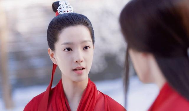 陆毅|新一代京圈小公主，资源强大，长相寡淡，三里屯姐妹一代不如一代