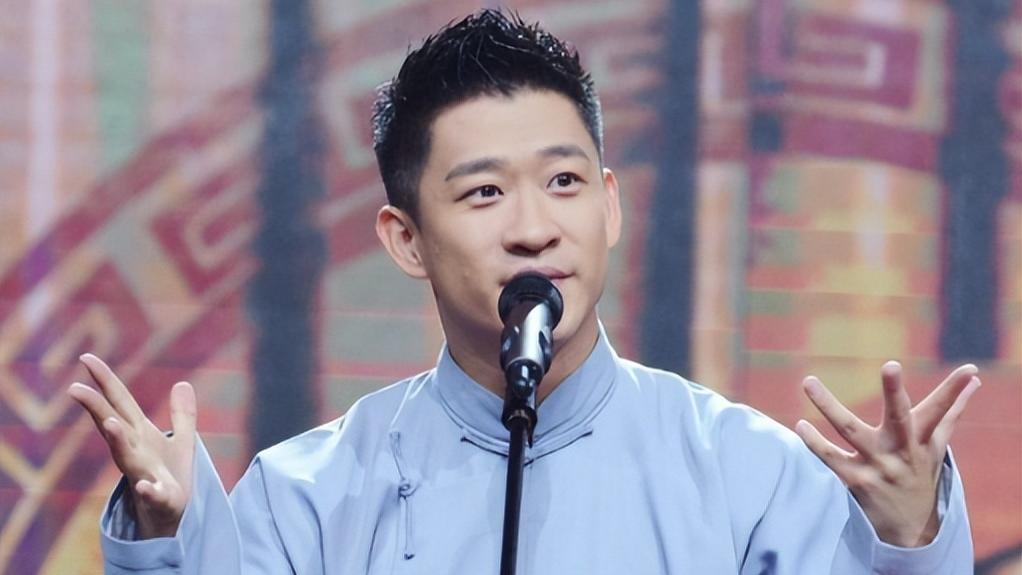 看德云社与岳云鹏现状，终于懂了，曹云金当初出走，并不都为了钱