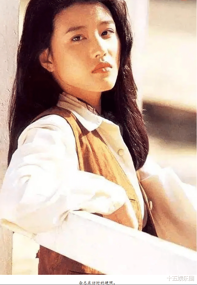 周海媚一代天骄,一个红斑狼疮,绝色佳人香消玉殒,从此再无江湖