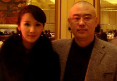 清纯小花变黑料女王啦?