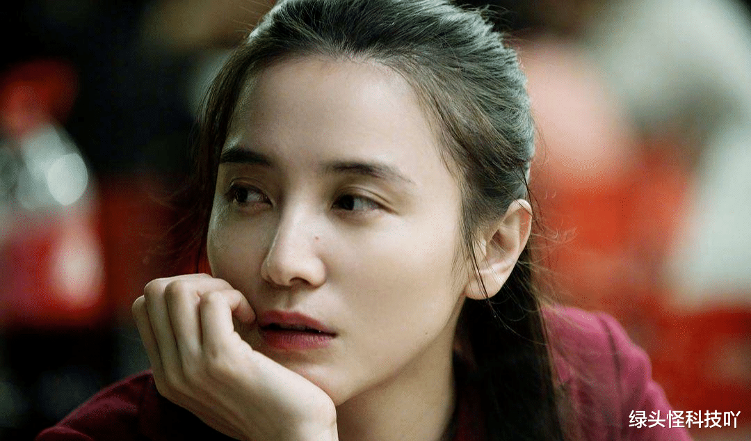 宋佳|内娱第一“奇花”,黑料还不少