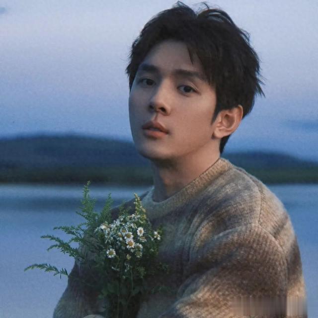 金晨帮金主X钱？迪丽热巴综艺咖？李佳琦后台过硬？