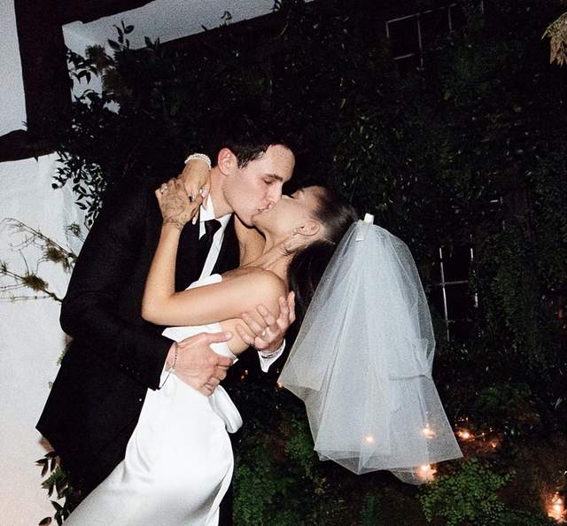 A妹与丈夫达成离婚协议，女方要支付125万美元，双方结束两年半婚姻