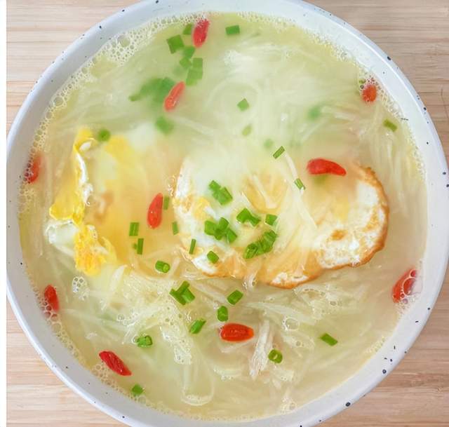 养生汤|适合秋天喝的10款养生汤,今天你喝汤了吗?