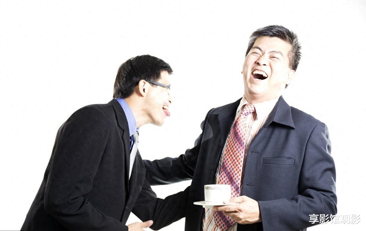 领导向你打听这5件事,看似信任你其实想套话,关系再好也别说!