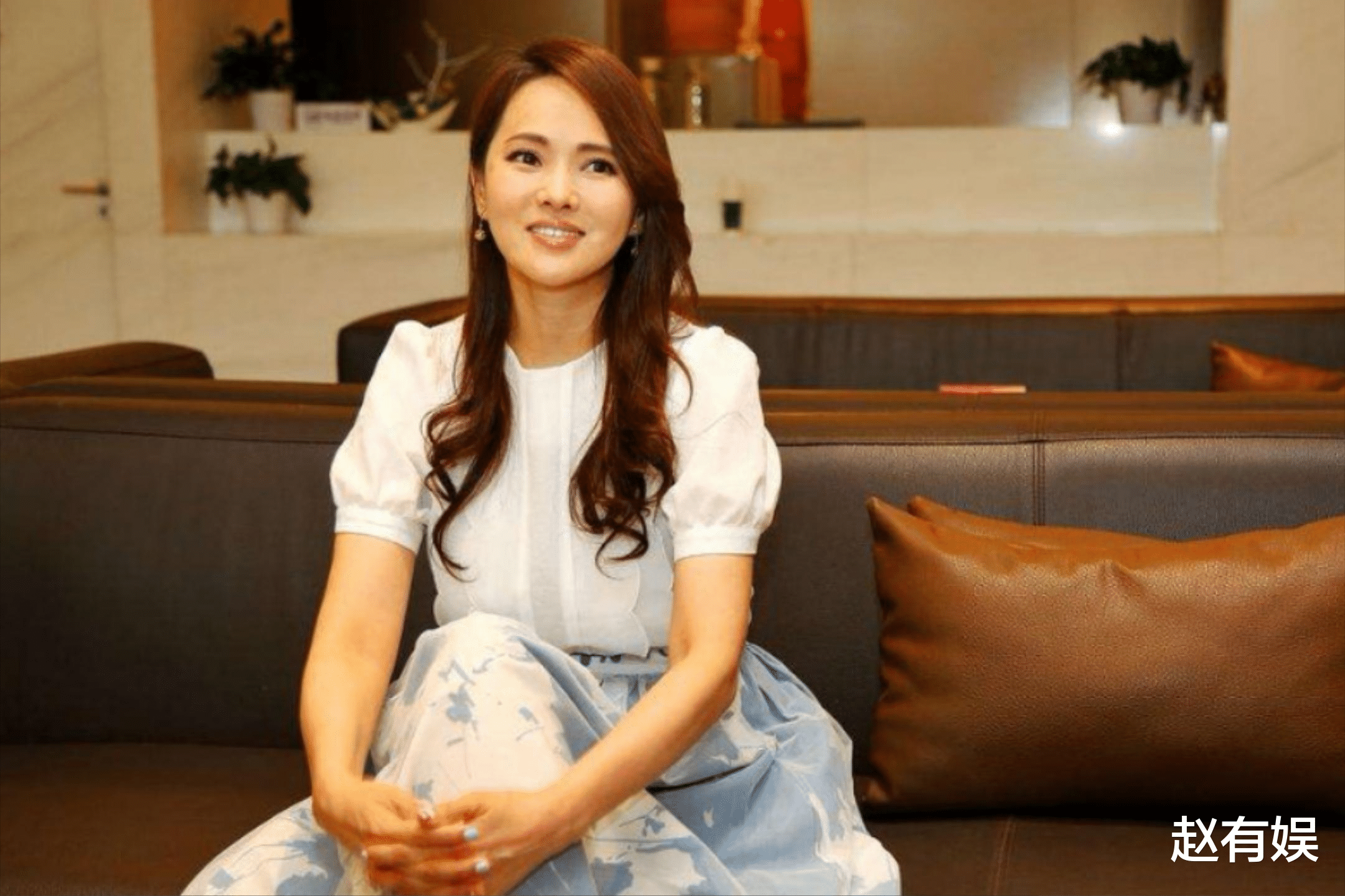 伊能静|一人顶10家公关公司,娶二婚带娃的伊能静,秦昊才不是“冤大头”