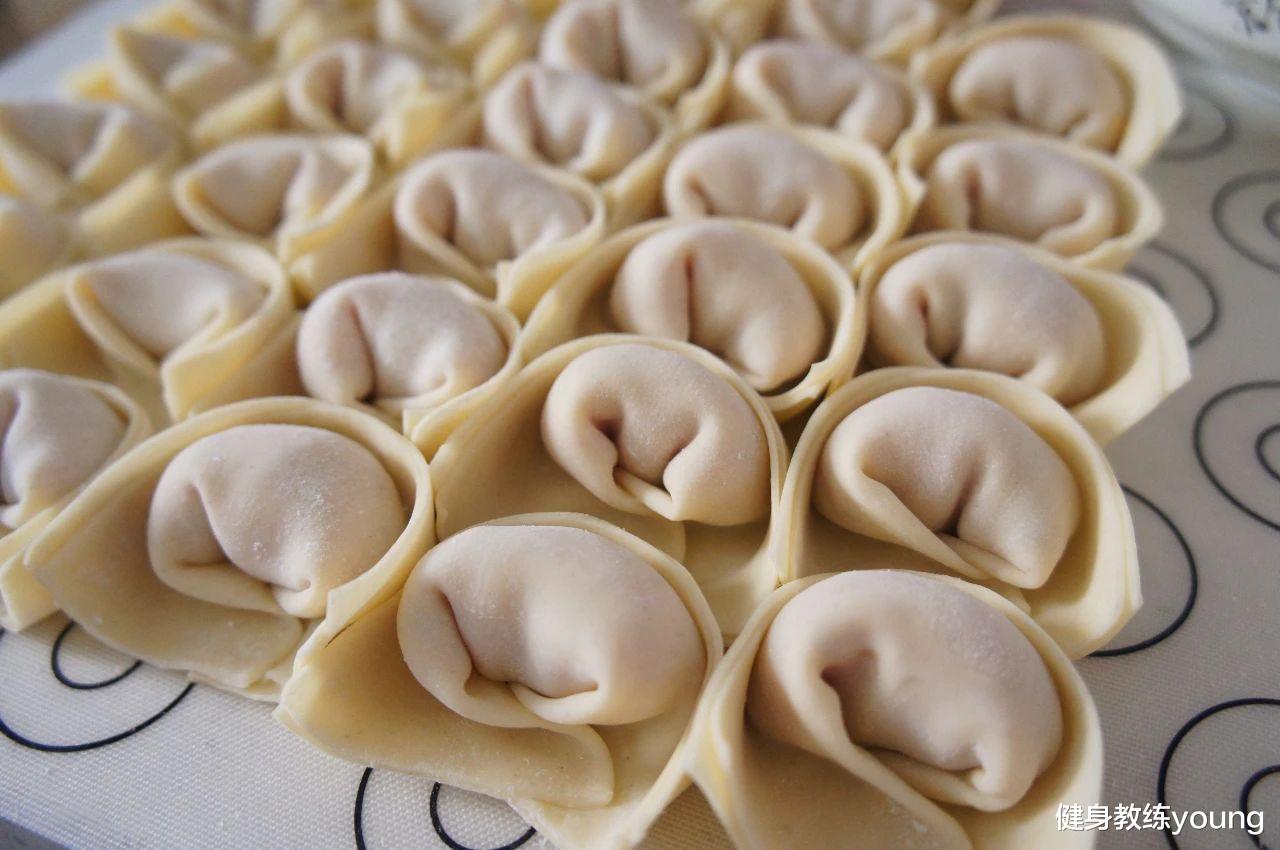 馄饨|容易长肉肉的8种主食，减肥期间你有在吃吗？