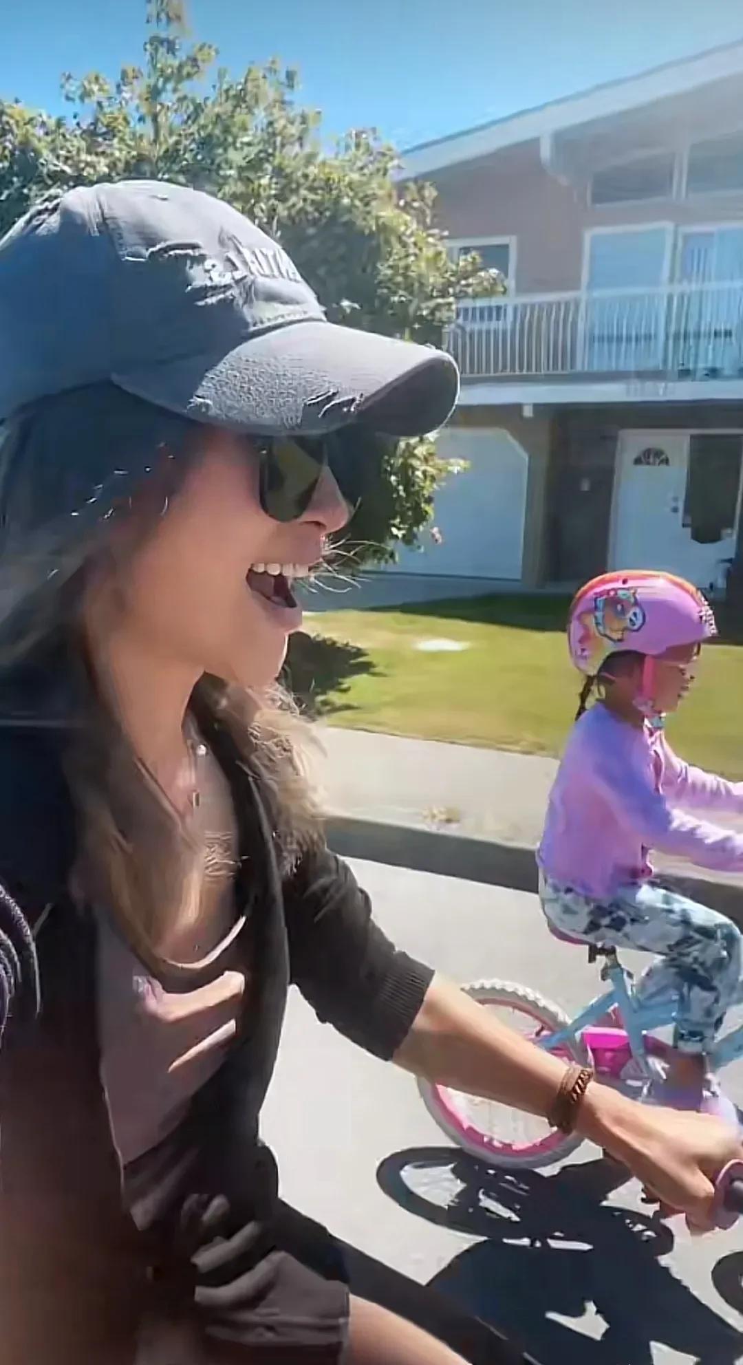 韩师奶你变了,嫁外籍白头翁放弃个人事业还为他生了3个孩子