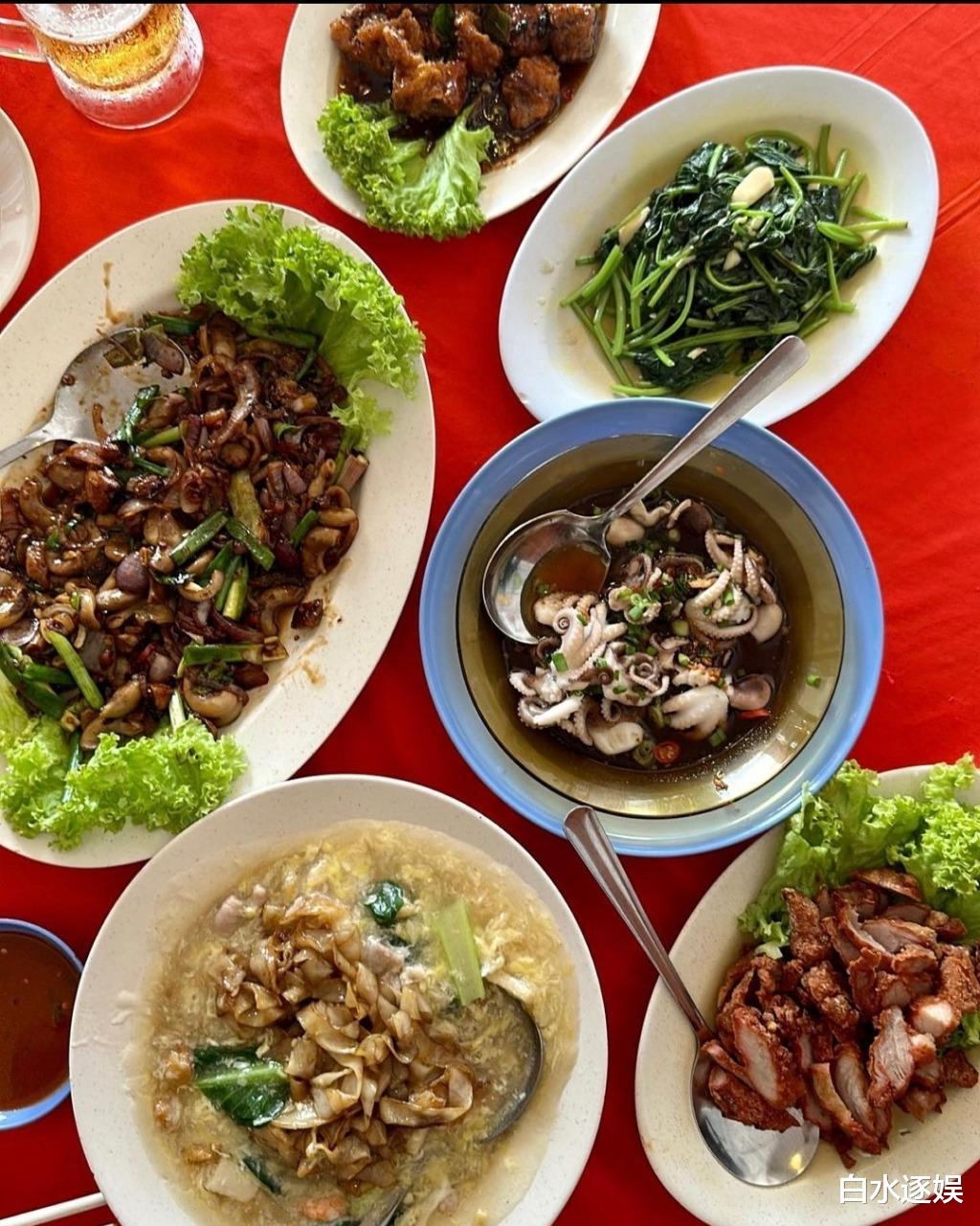 吃完土耳其回大马继续吃,陈乔恩自认身材走样,可她不怕